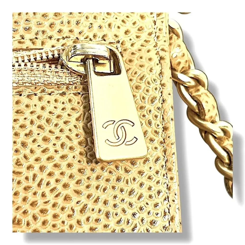 CHANEL AUTH Tan Leather Cavier Shoulder or Crossbody Bag with Gold Chain
